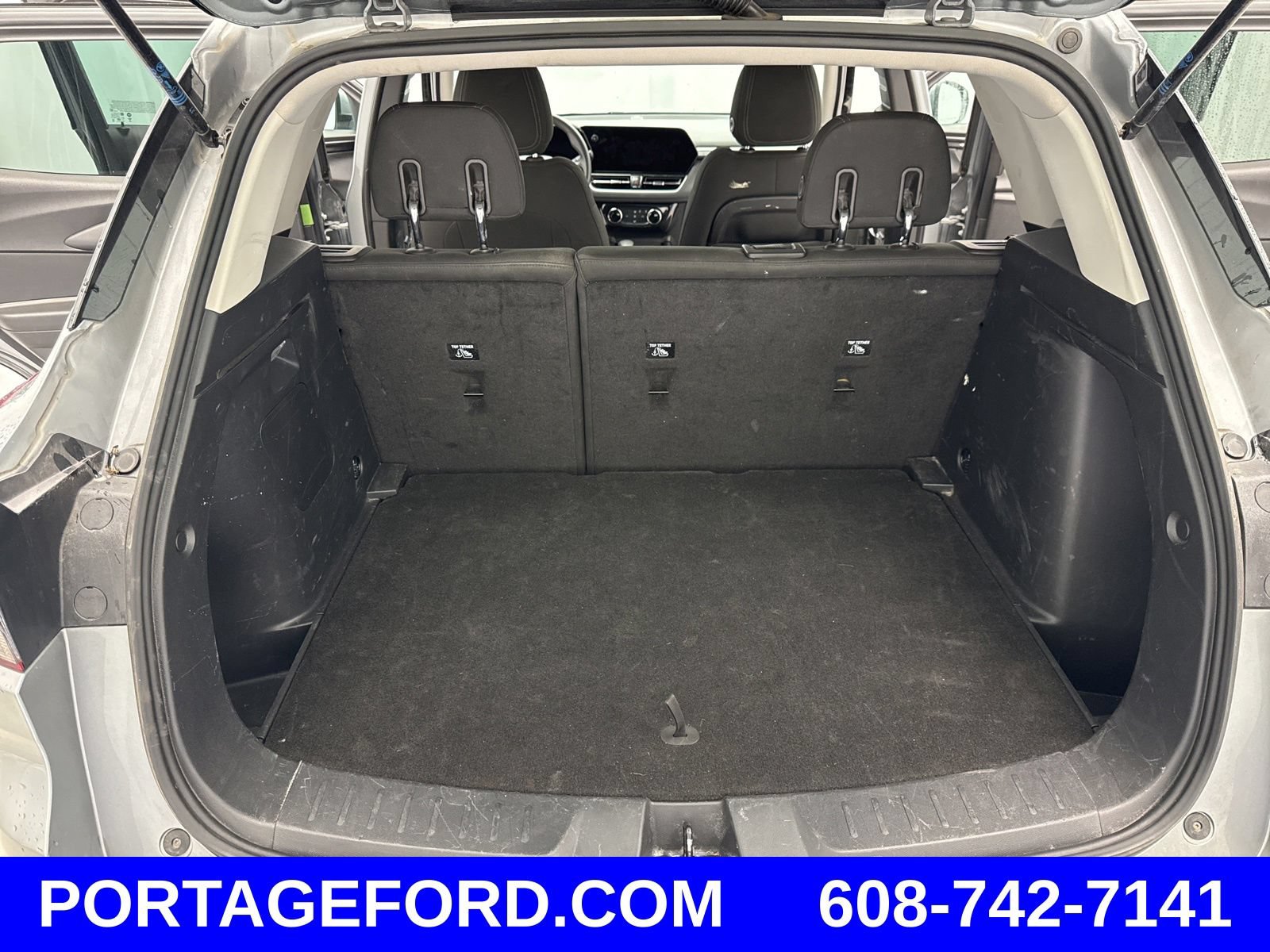 Used 2025 Chevrolet TrailBlazer LT AWD/4WD image 40