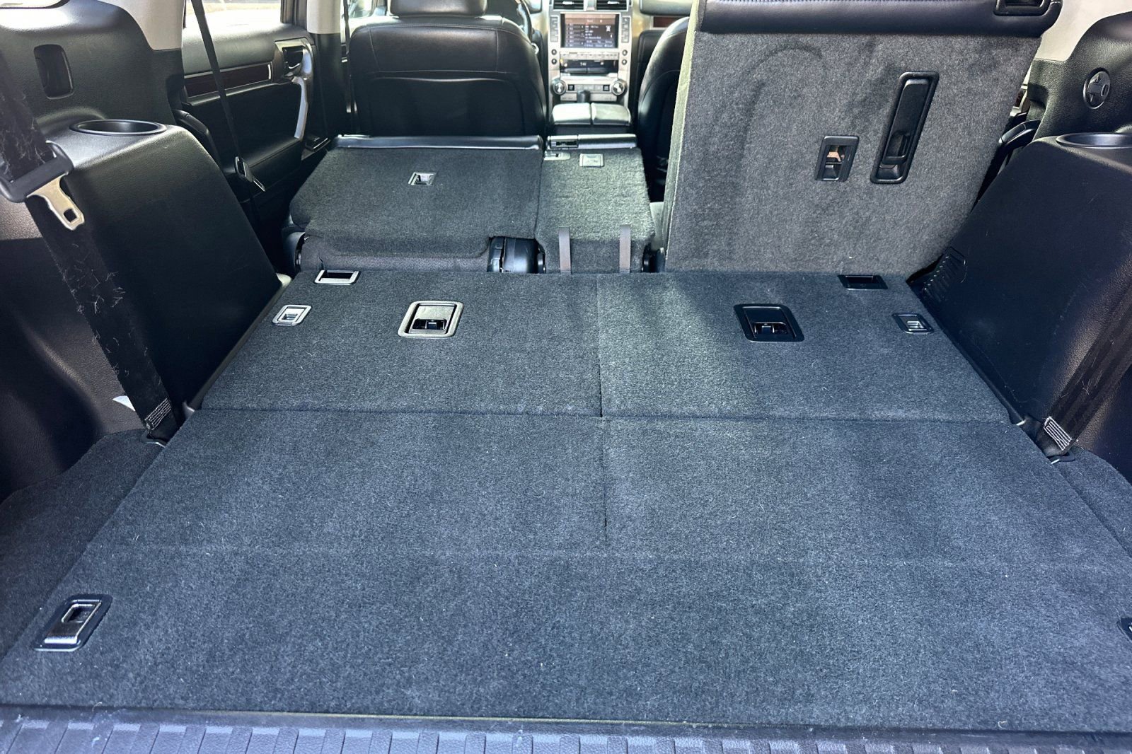 Used 2017 Lexus GX 460 Premium w/ Premium Package image 18