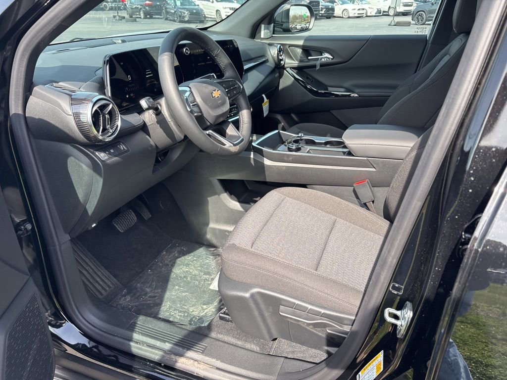 New 2026 Chevrolet Equinox LT image 5