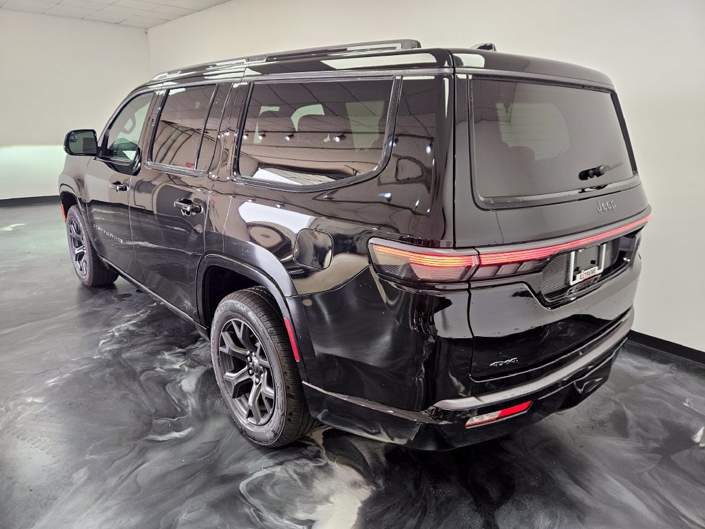New 2026 Jeep Grand Wagoneer Limited w/ Premium Group II AWD/4WD image 7