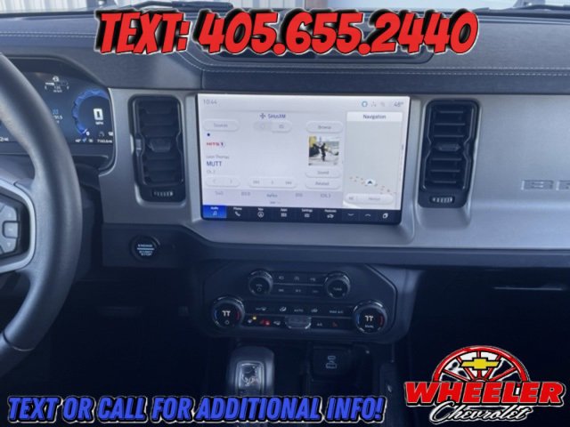 Used 2025 Ford Bronco Outer Banks image 17