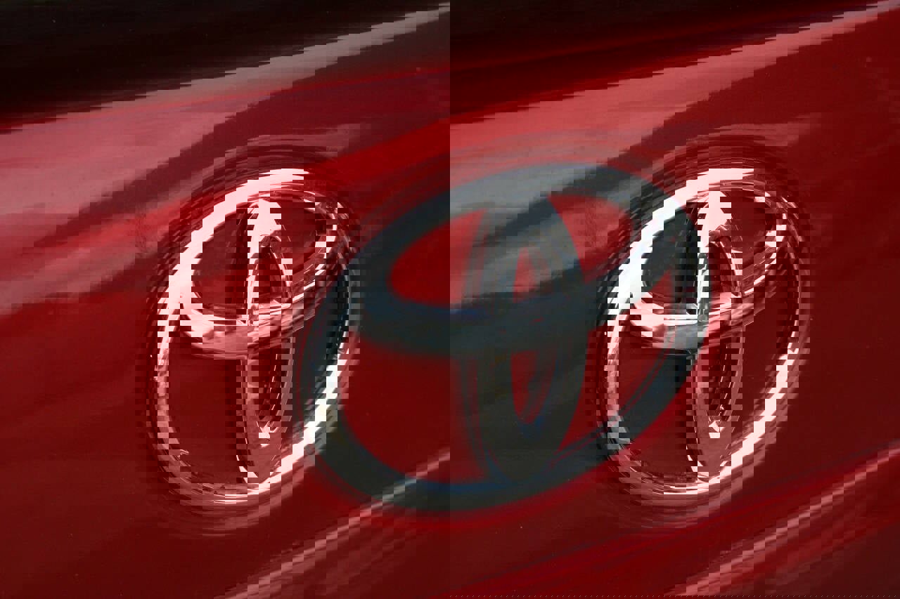 Used 2010 Toyota Corolla S image 27