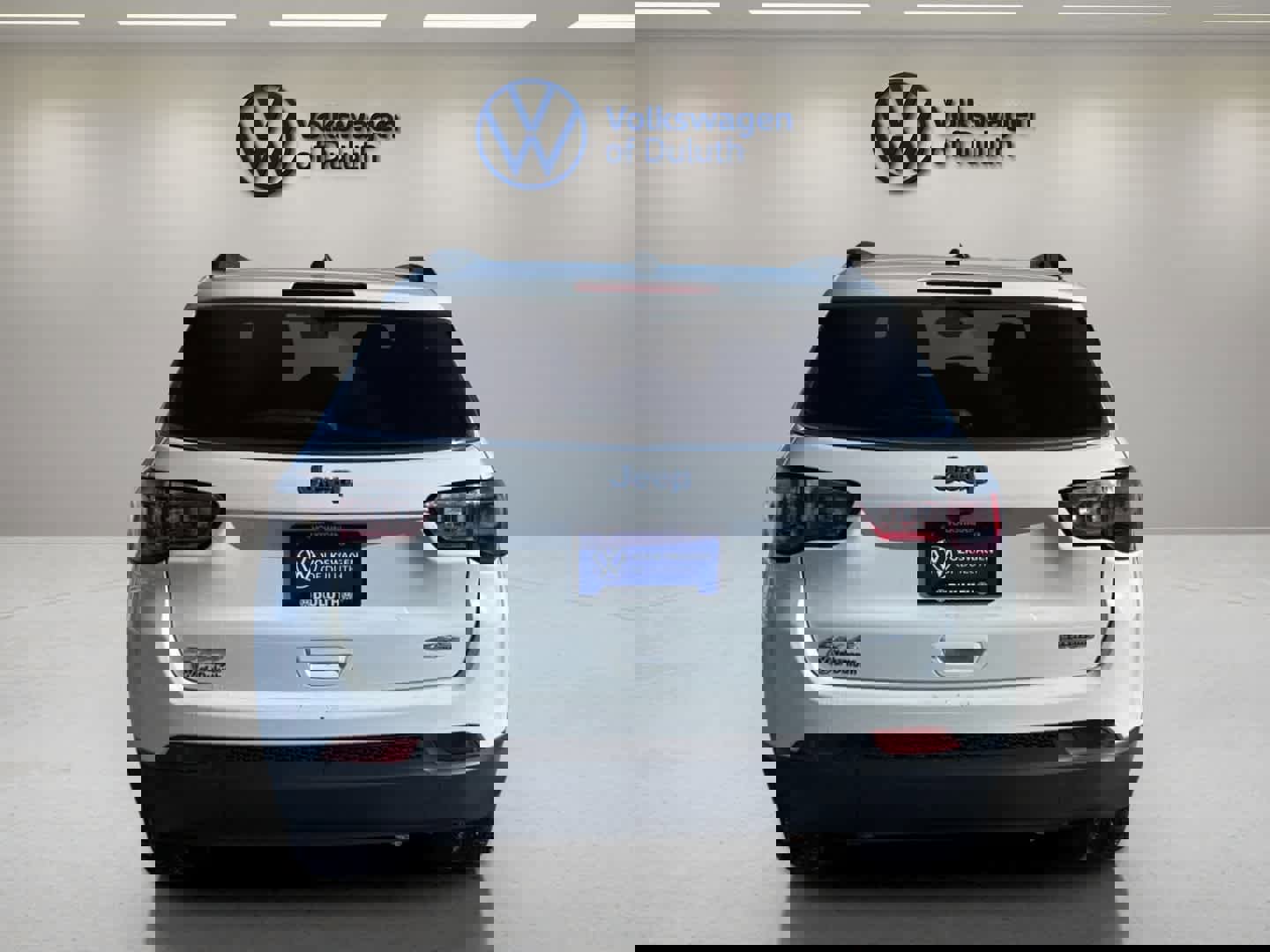 Used 2024 Jeep Compass Latitude image 4