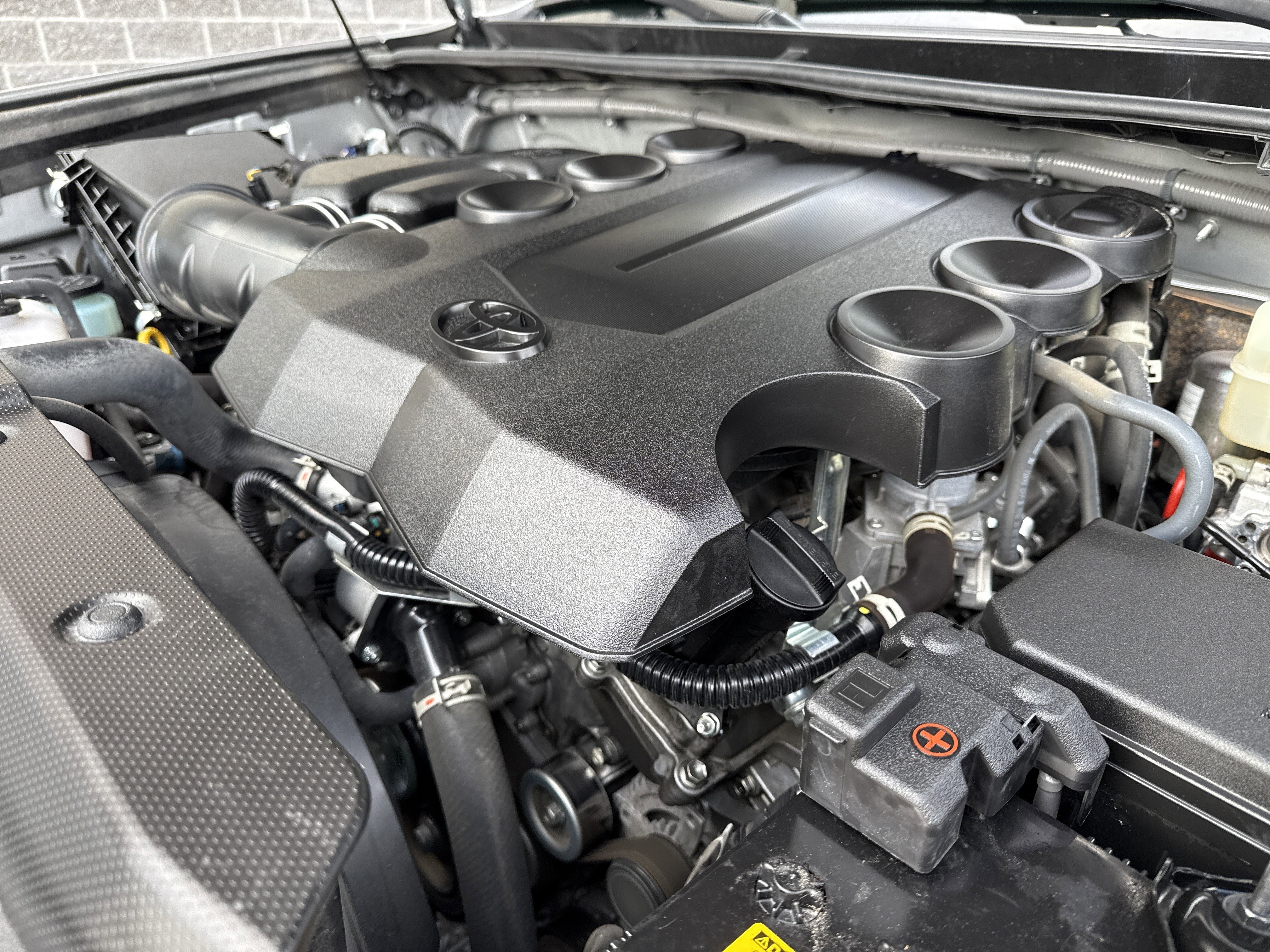 Used 2022 Toyota 4Runner Limited image 23