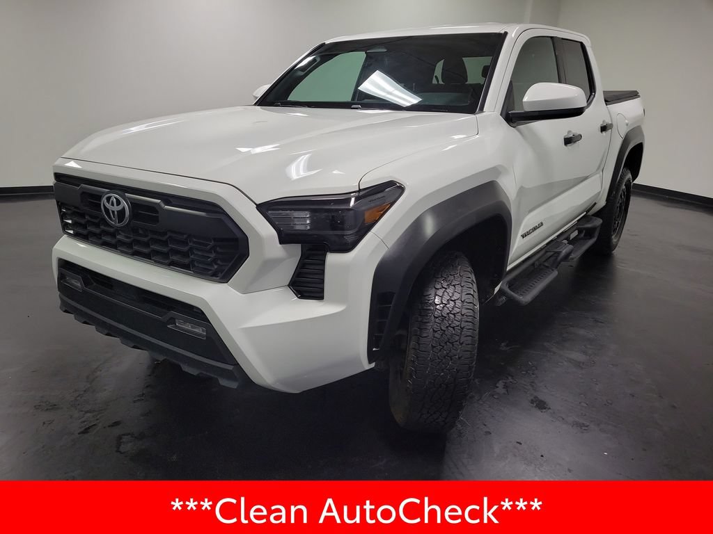 Used 2025 Toyota Tacoma TRD Off-Road AWD/4WD image 4