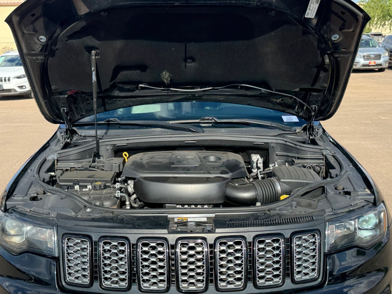 Used 2021 Jeep Grand Cherokee Laredo X RWD image 20