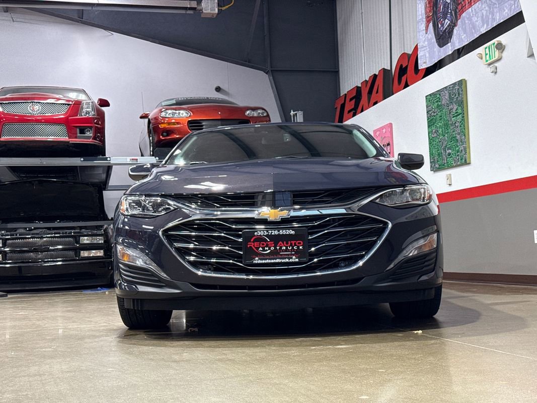 Used 2025 Chevrolet Malibu LT image 28