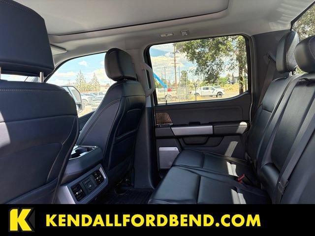 Used 2025 Ford F450 Lariat w/ FX4 Off-Road Package AWD/4WD image 17