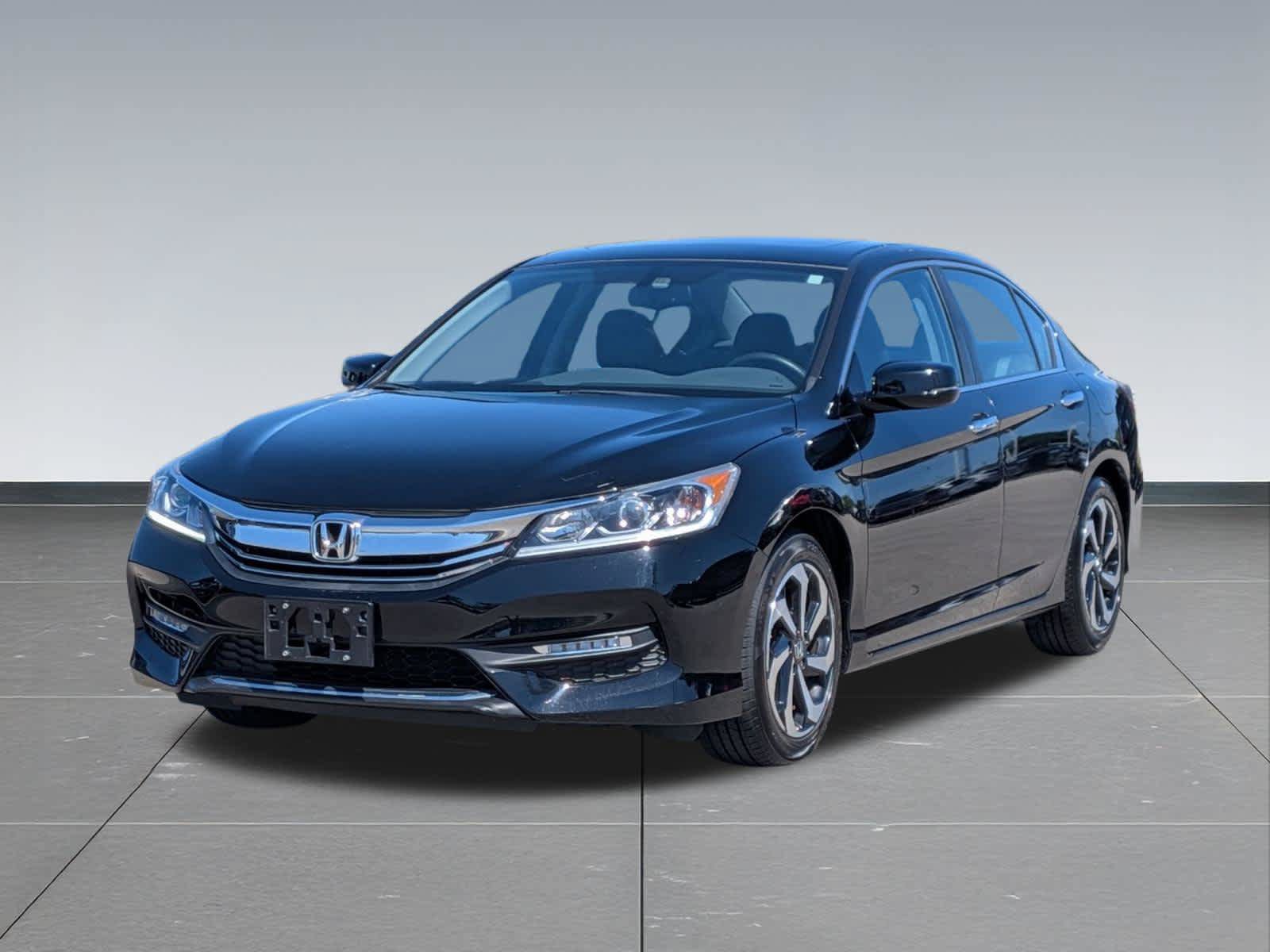 Certified 2017 Honda Accord EX-L image 9