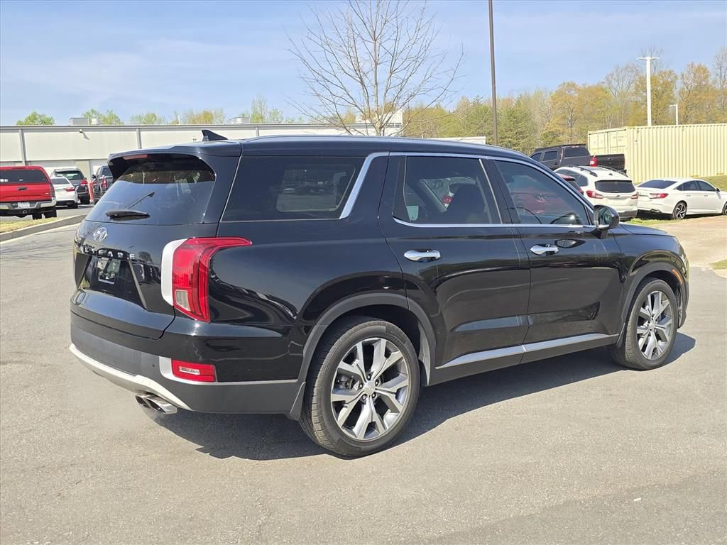Used 2020 Hyundai Palisade SEL FWD image 3