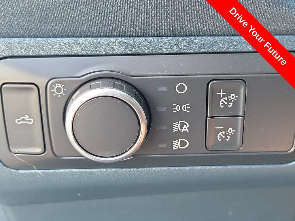 Used 2022 Ford Maverick Lariat w/ Lariat Luxury Package FWD image 12