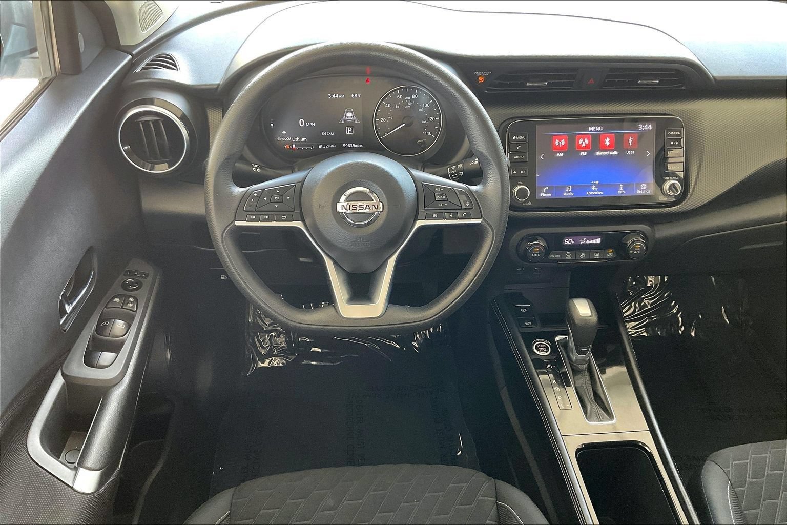 Used 2021 Nissan Kicks SV FWD image 8
