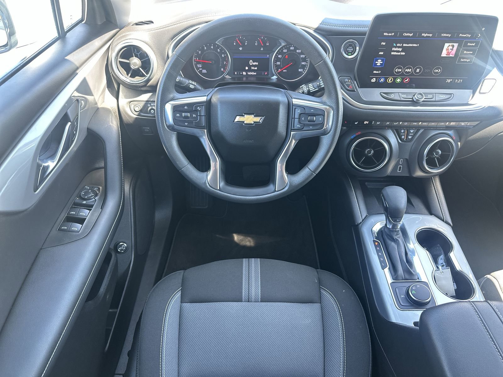 Used 2024 Chevrolet Blazer LT w/ Convenience Package image 17