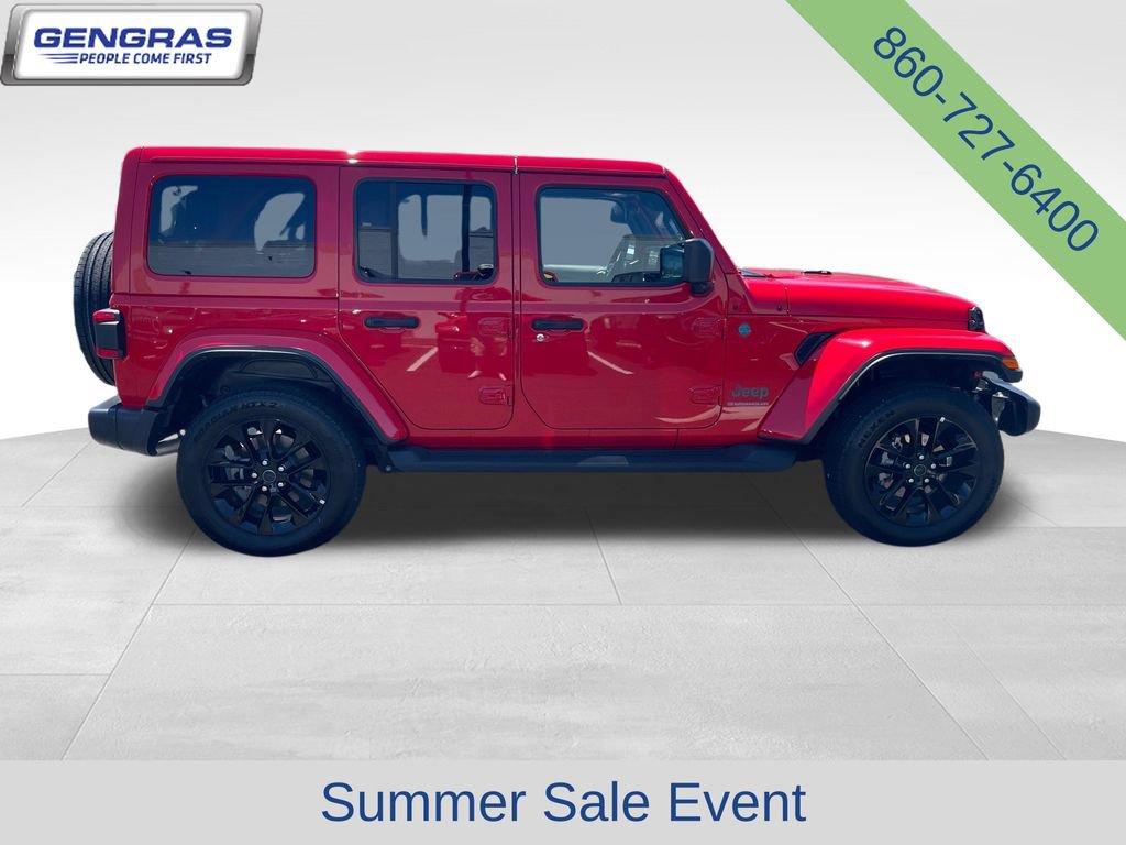 Used 2025 Jeep Wrangler Unlimited Sahara AWD/4WD image 10