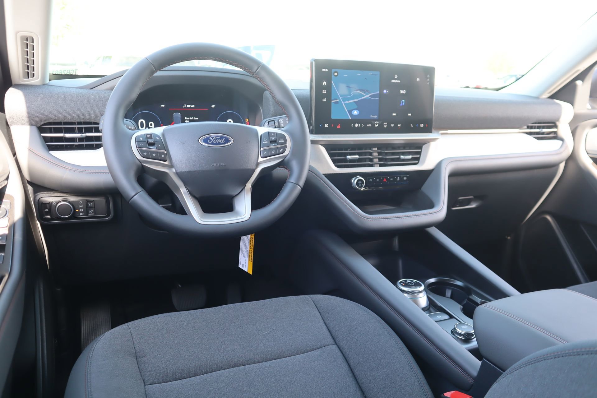 New 2026 Ford Explorer Active RWD image 2