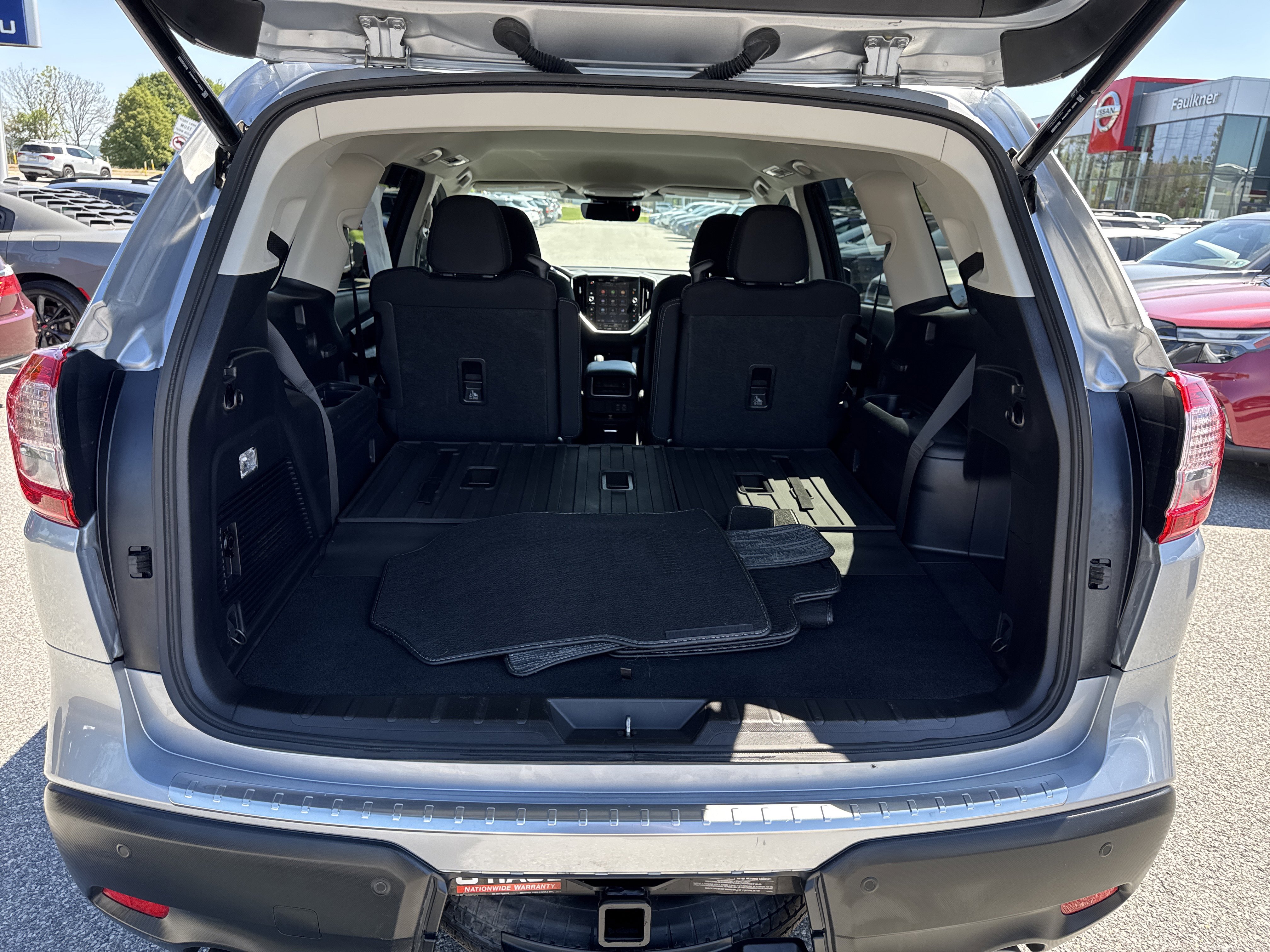 Used 2024 Subaru Ascent Premium w/ Convenience Package AWD/4WD image 22
