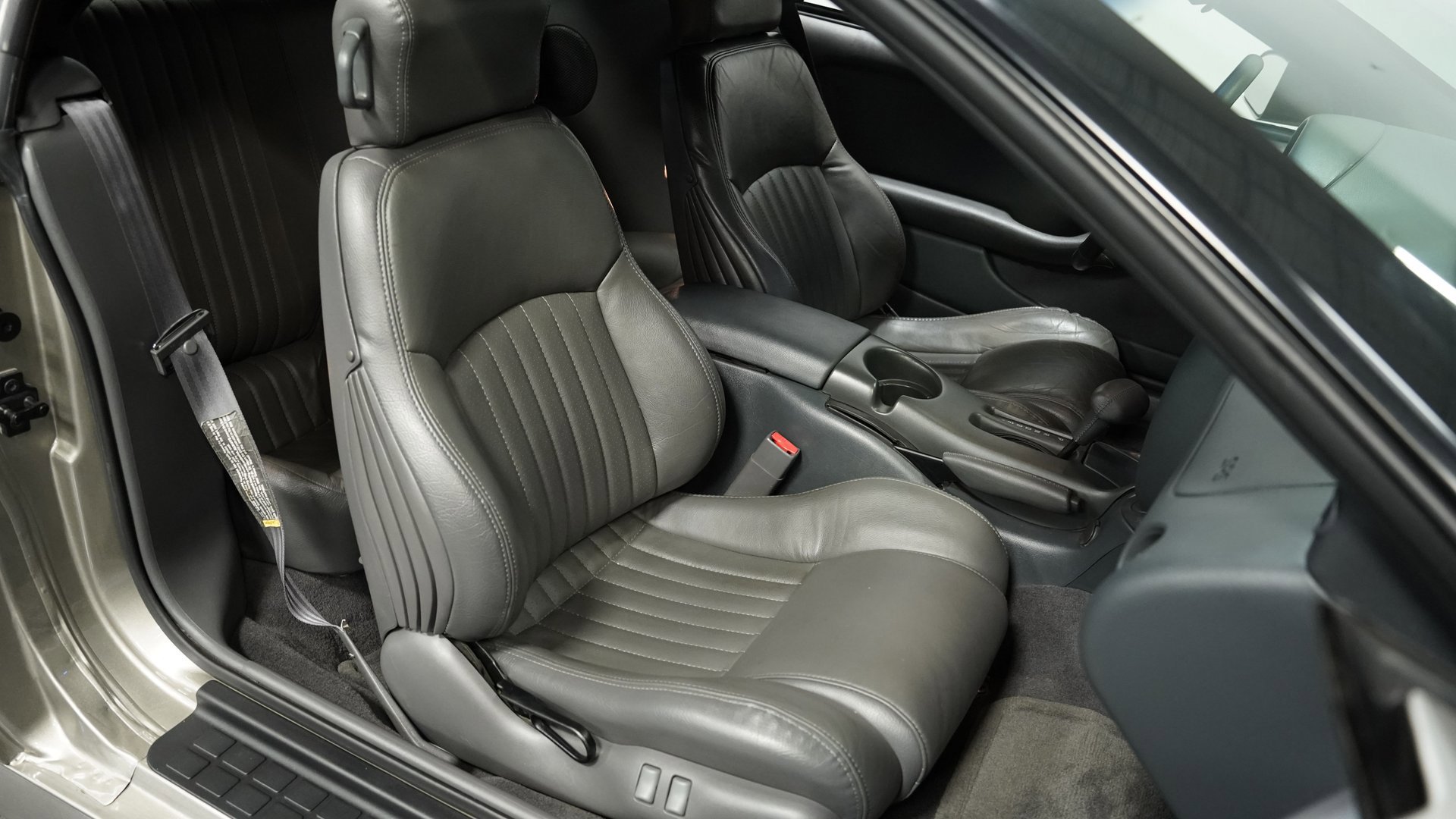 Used 1999 Pontiac Firebird Trans Am image 37