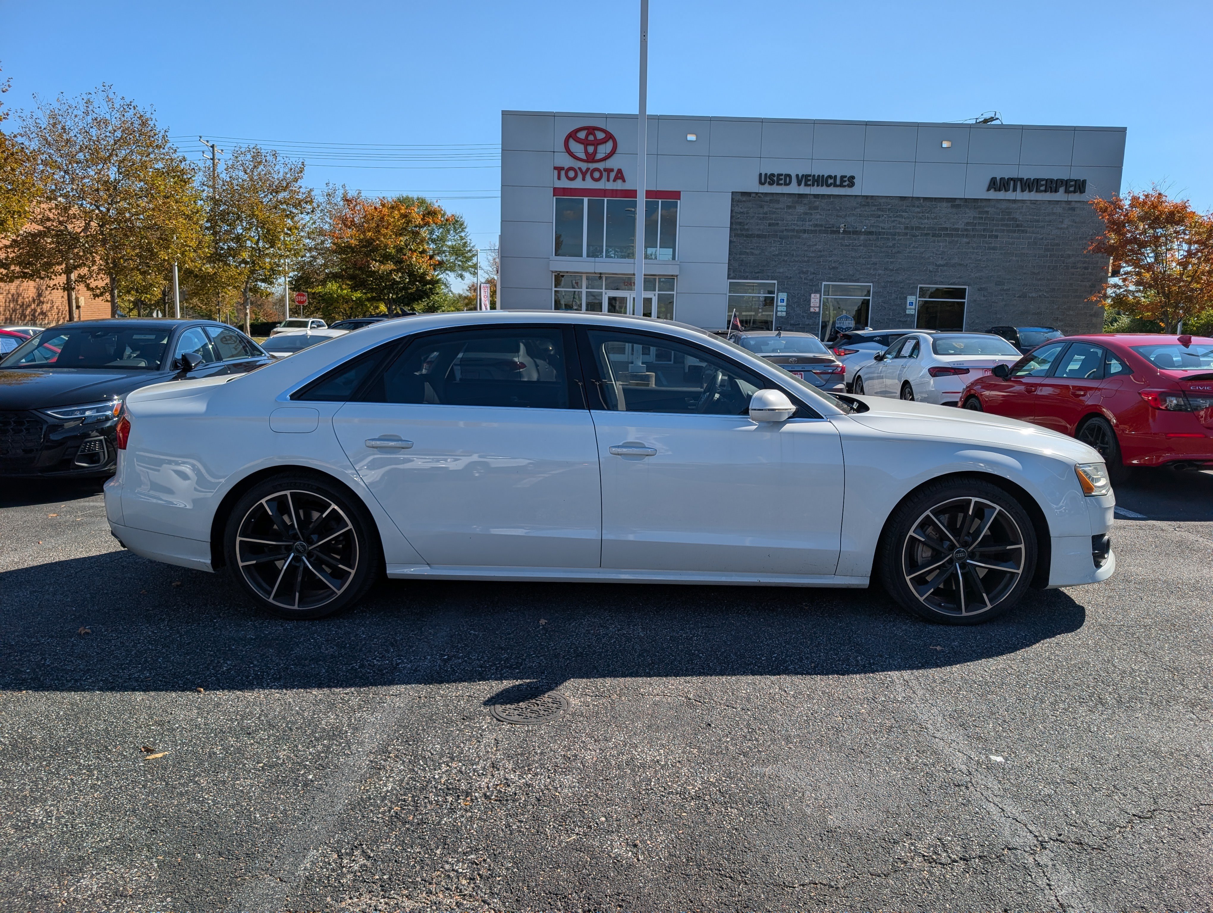 Used 2017 Audi A8 L 4.0T w/ Dynamic Package AWD/4WD image 2