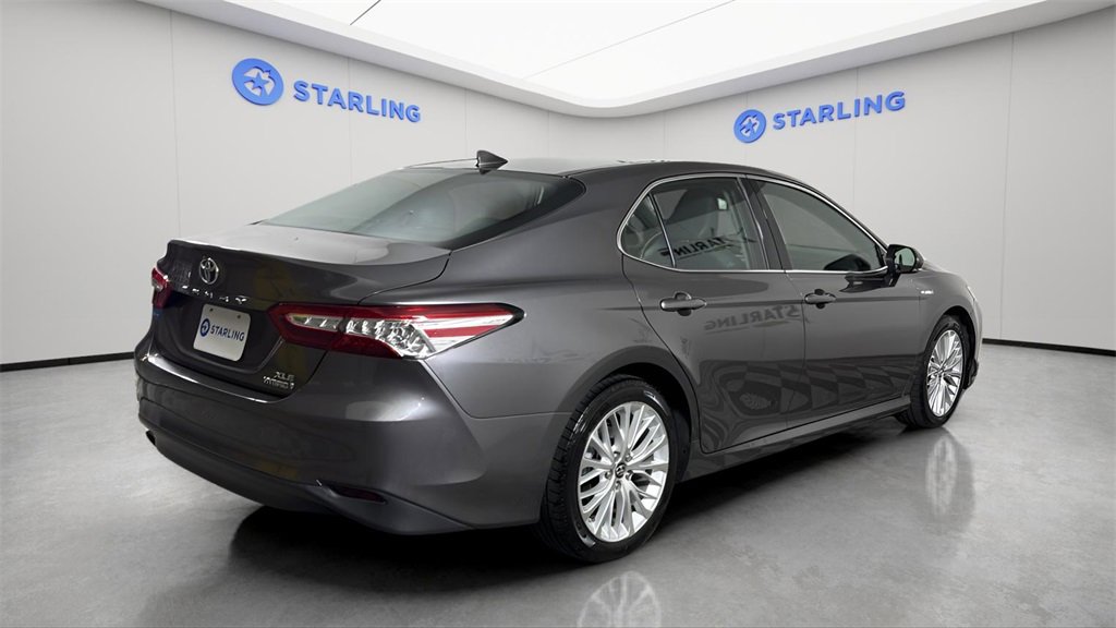 Used 2019 Toyota Camry XLE image 8