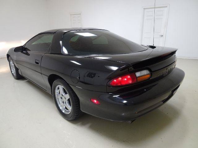 Used 1998 Chevrolet Camaro Z28 w/ Preferred Equipment Group 2 RWD image 5