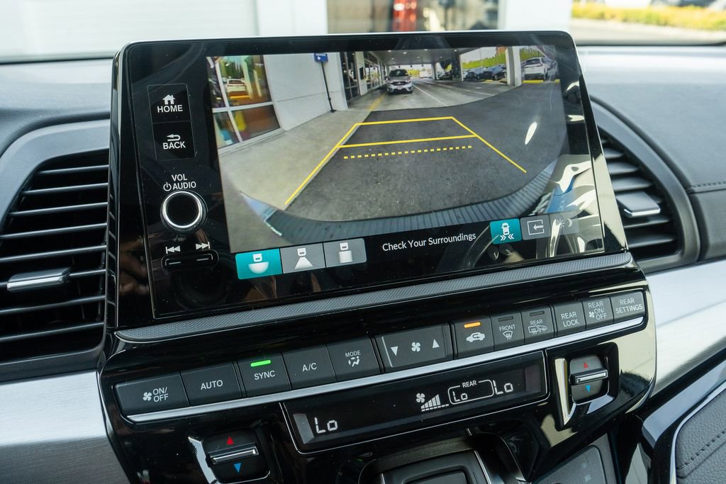 New 2026 Honda Odyssey Touring image 30