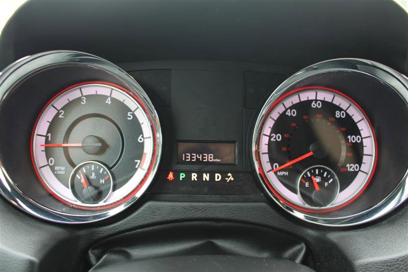 Used 2020 Dodge Grand Caravan SXT image 18