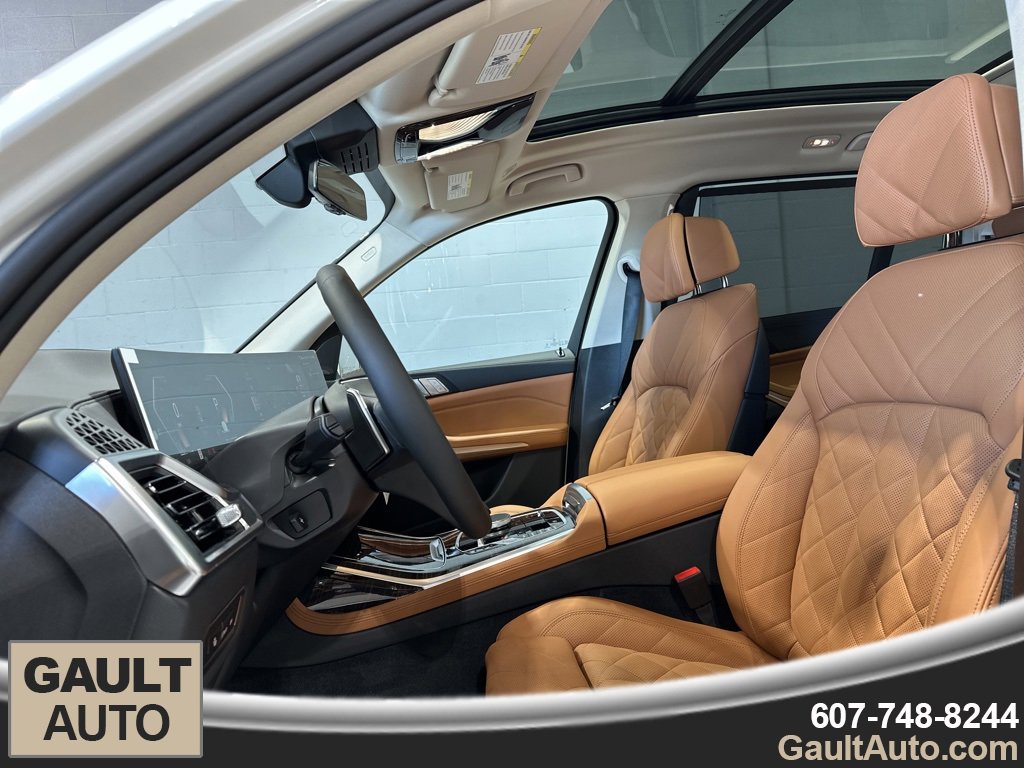 New 2026 BMW X7 xDrive40i image 14