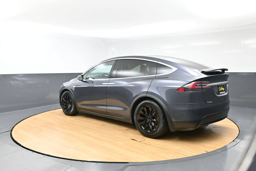 Used 2016 Tesla Model X 75D AWD/4WD image 5