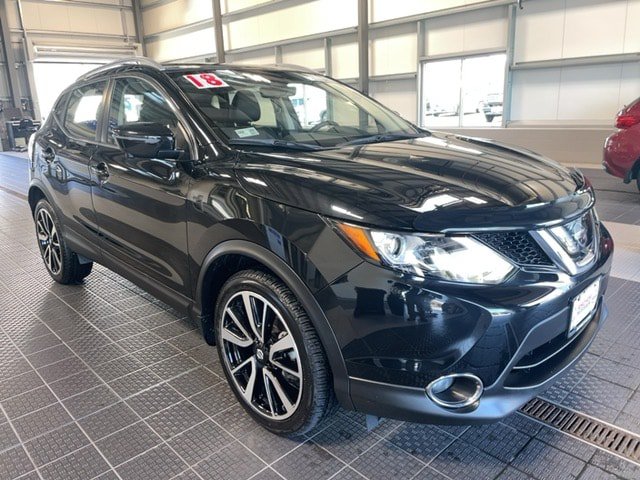 Used 2018 Nissan Rogue Sport SL w/ SL Premium Package AWD/4WD image 1
