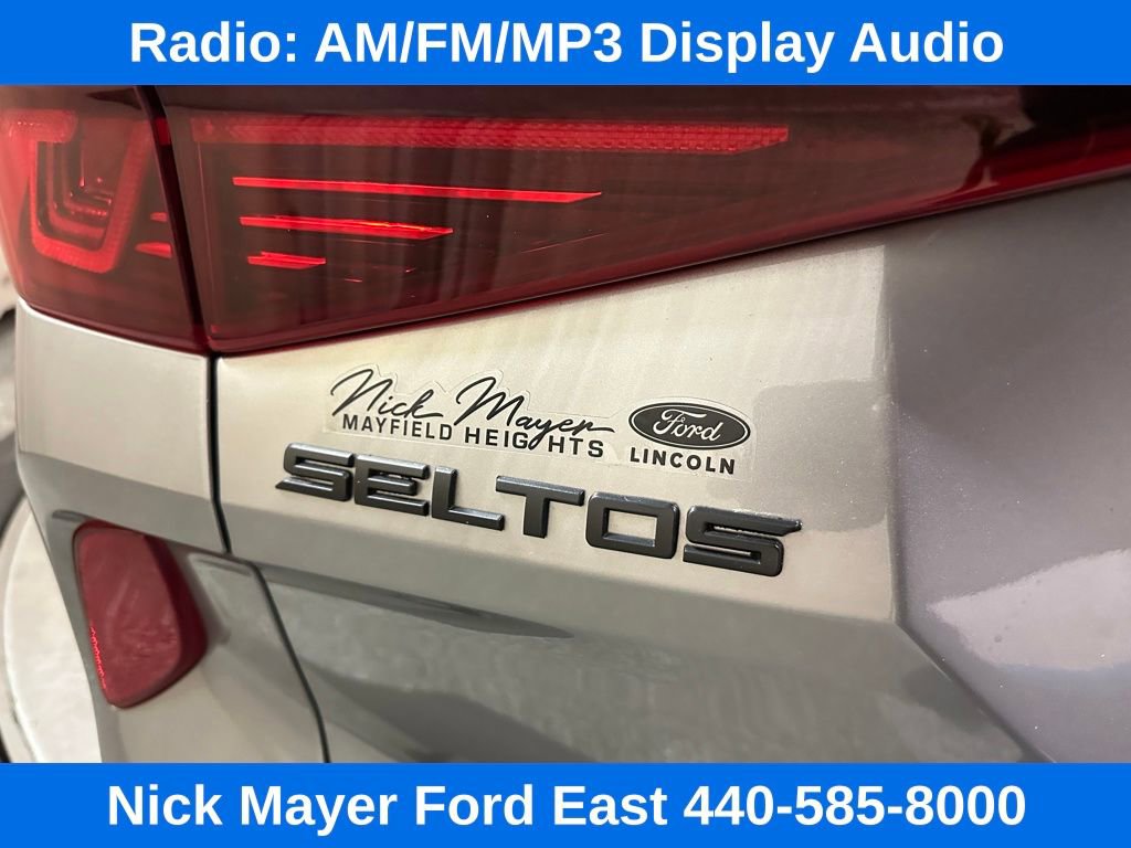 Used 2023 Kia Seltos S image 11