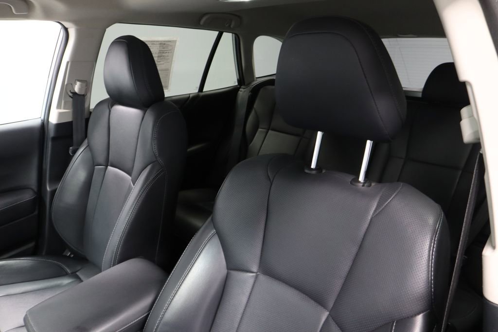 Used 2022 Subaru Outback Limited w/ Popular Package #2 image 29