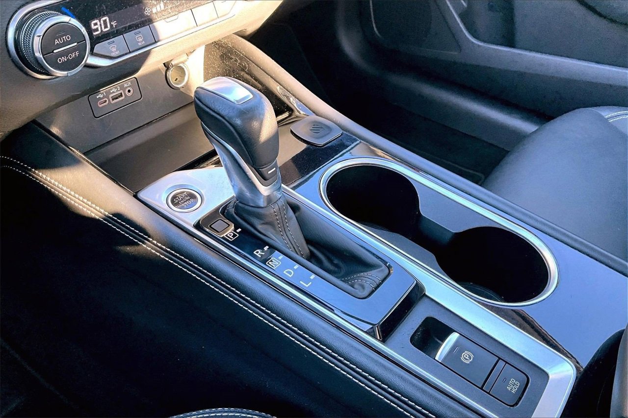 Used 2020 Nissan Altima 2.0 Platinum image 30