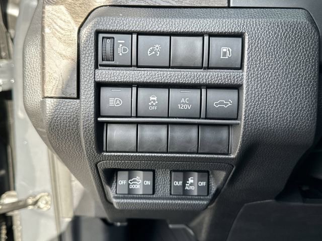 Certified 2025 Toyota Tacoma Limited image 21