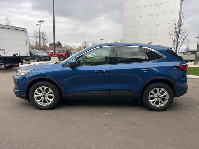 Used 2023 Ford Escape Active w/ Tech Pack #2 image 8