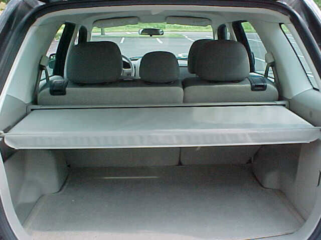 Used 2011 Ford Escape XLS w/ 102A Rapid Spec Order Code image 5
