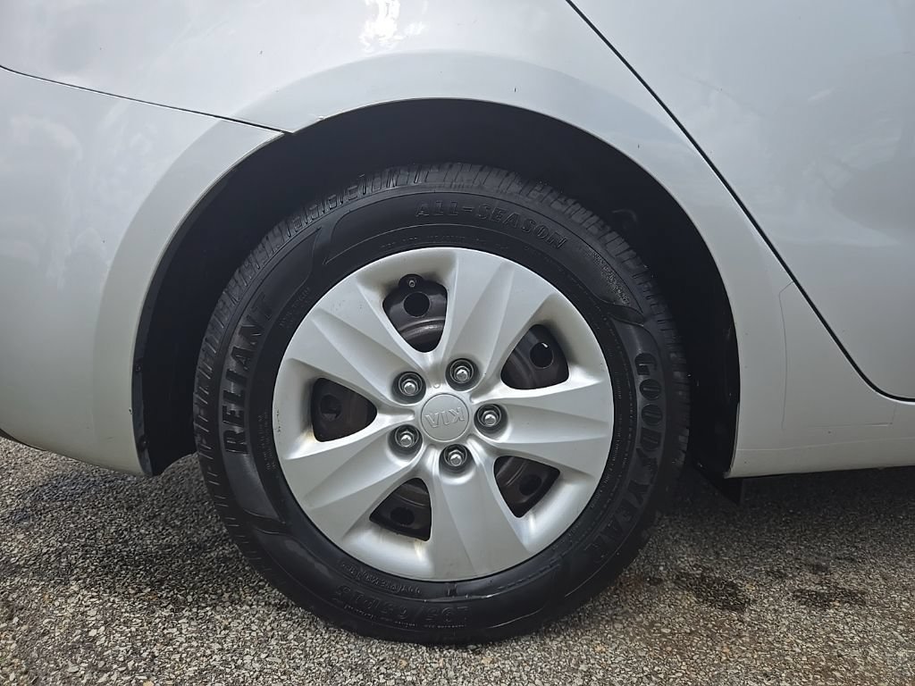 Used 2016 Kia Forte LX w/ LX Popular Package FWD image 10