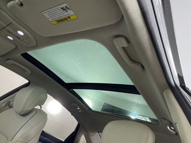 Used 2015 Hyundai Genesis 3.8 w/ Option Group 04 image 32