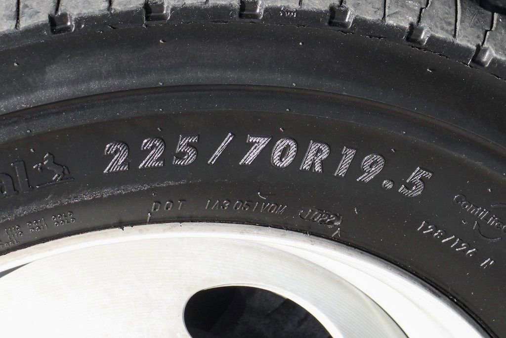 Used 2015 Ford F550 4x4 Crew Cab Super Duty image 39