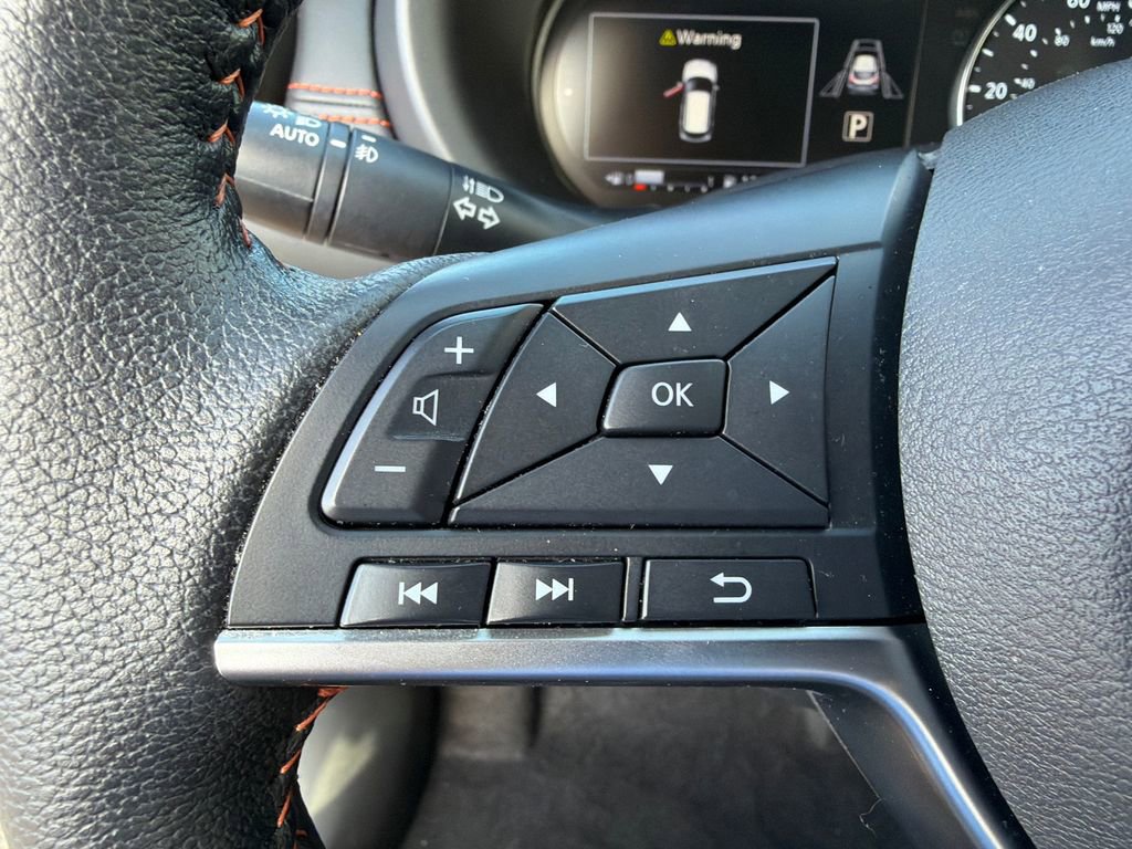 Used 2023 Nissan Kicks SR w/ SR Premium Package image 24