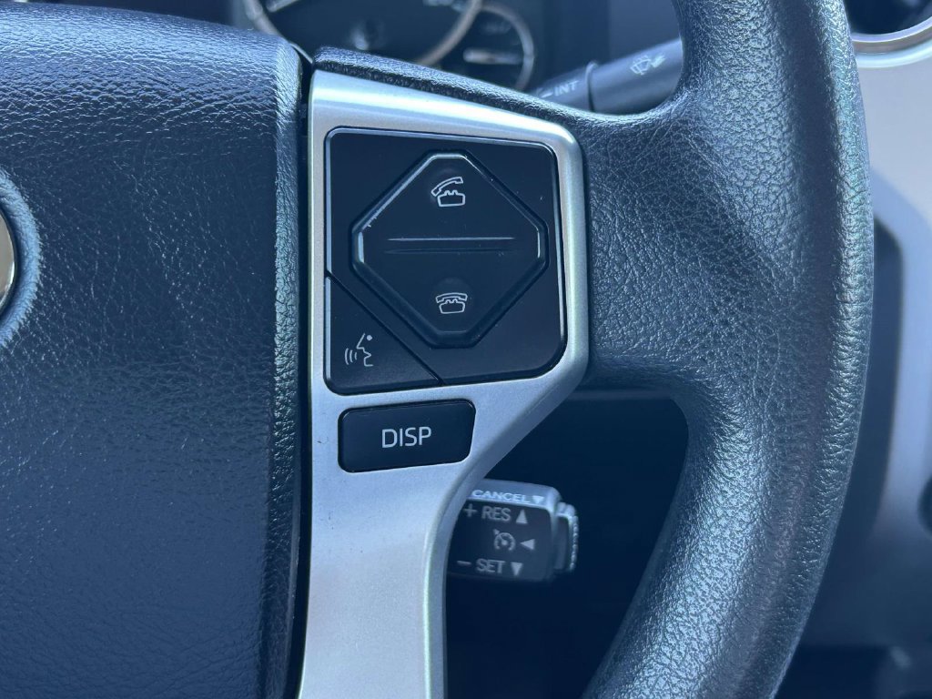 Used 2015 Toyota Tundra SR5 w/ SR5 Upgrade Package AWD/4WD image 23