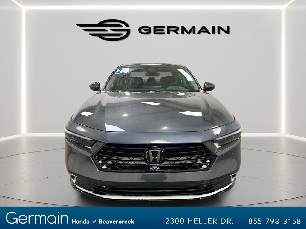 Used 2025 Honda Accord Touring image 4