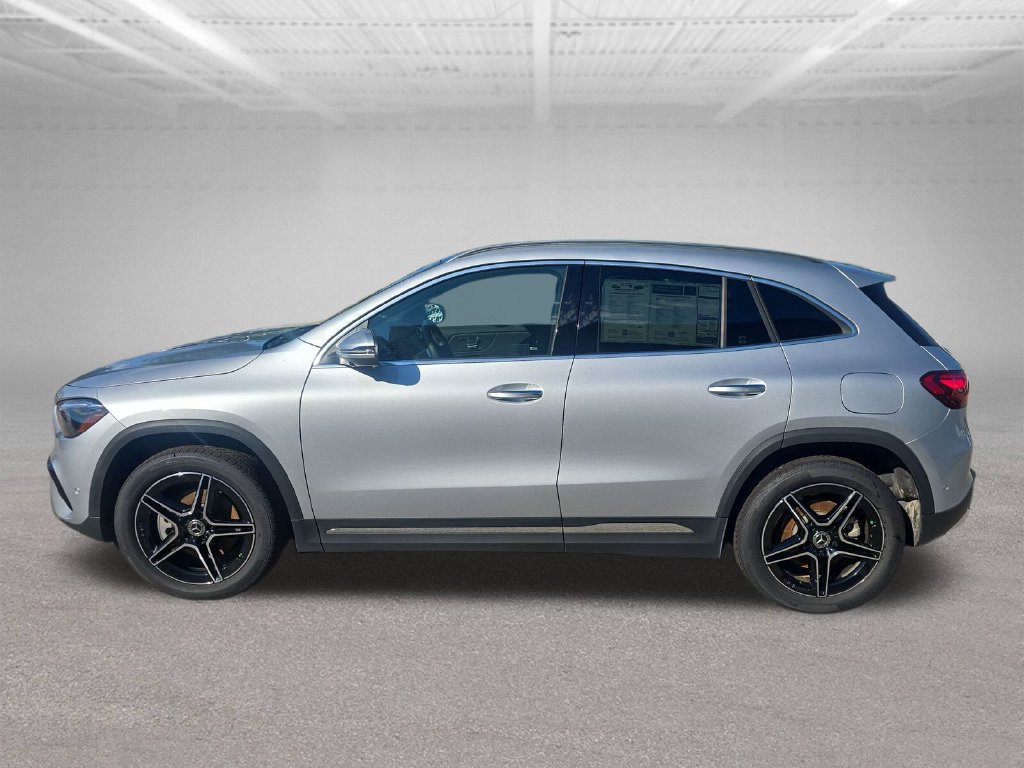 Used 2026 Mercedes-Benz GLA 250 4MATIC image 2