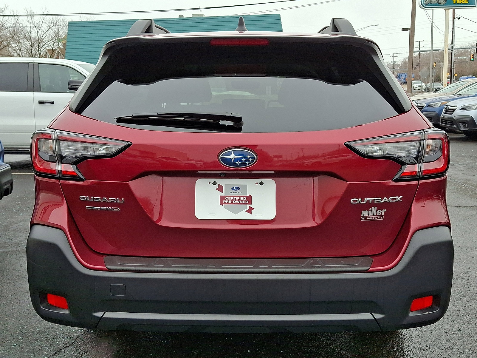 Certified 2025 Subaru Outback Premium image 5