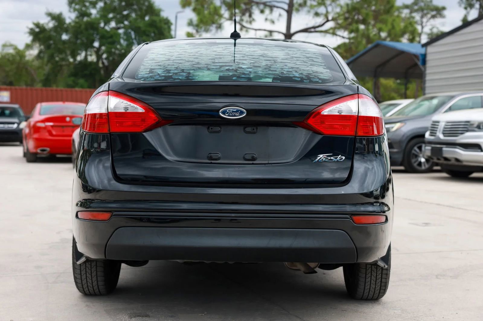 Used 2017 Ford Fiesta S FWD image 5