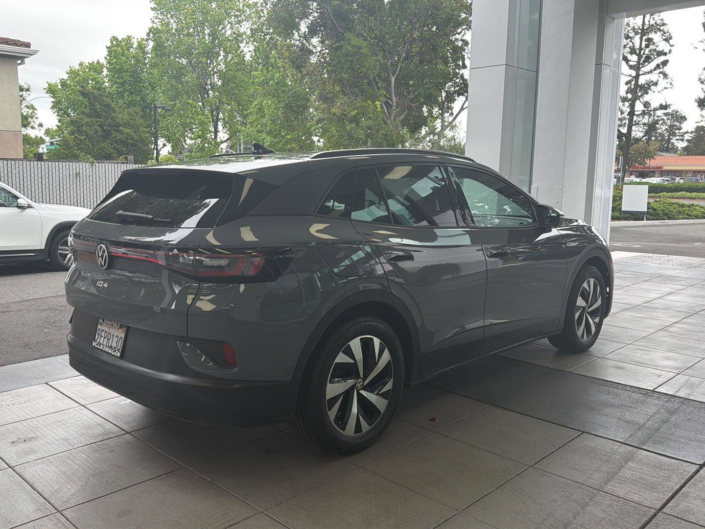 Certified 2023 Volkswagen ID.4 Pro image 5