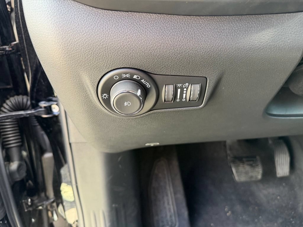 New 2026 Jeep Compass Limited AWD/4WD image 10