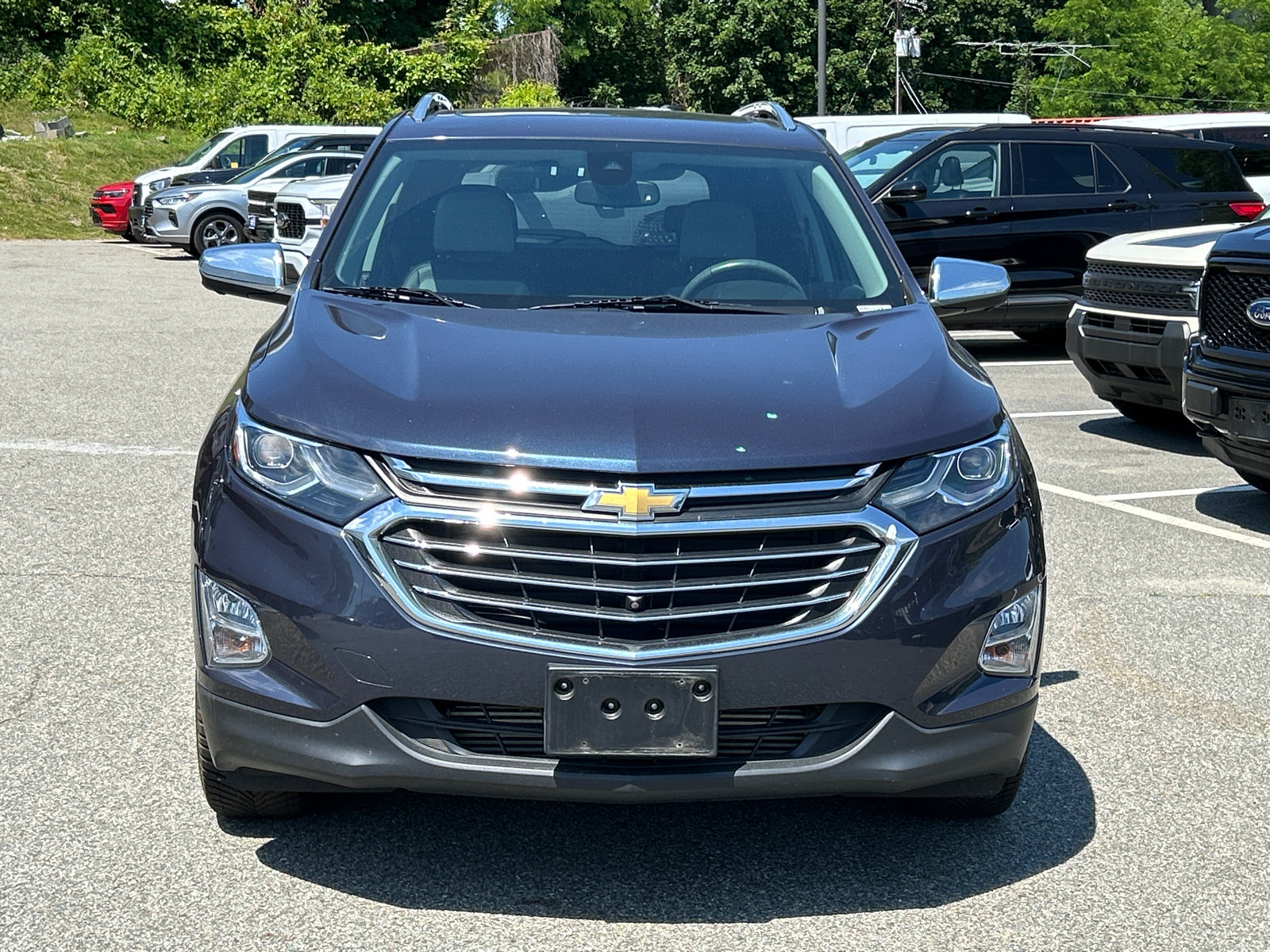 Used 2019 Chevrolet Equinox Premier AWD/4WD image 2