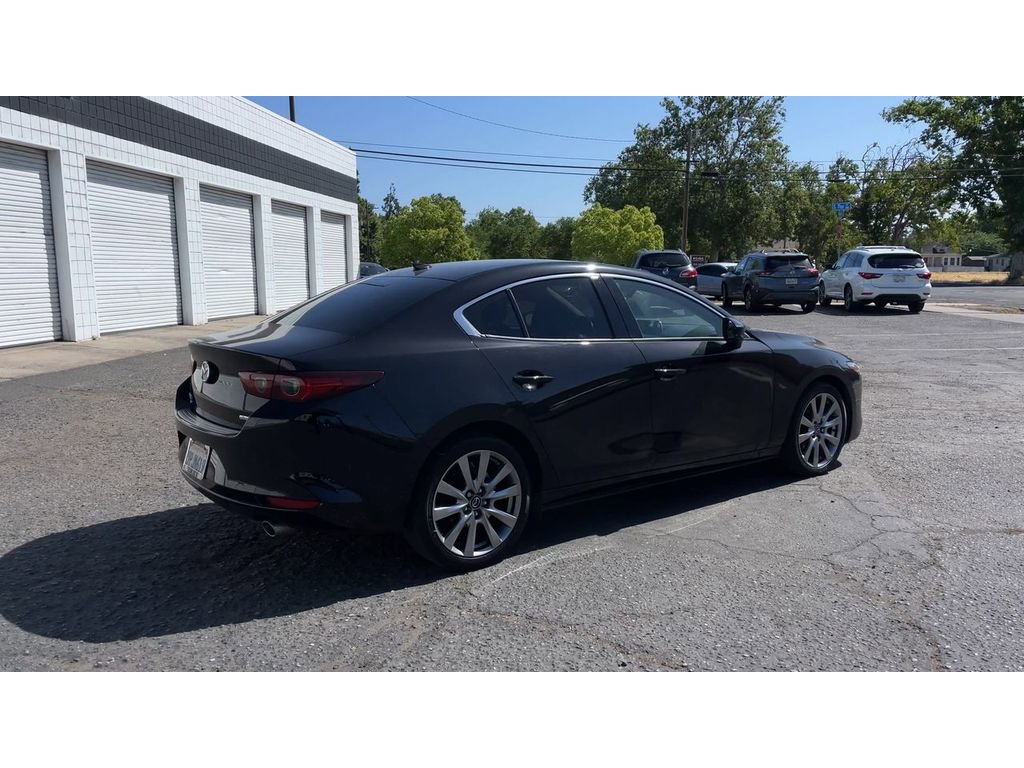 Used 2023 MAZDA MAZDA3 s image 3