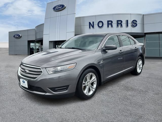 Used 2014 Ford Taurus SEL FWD image 2