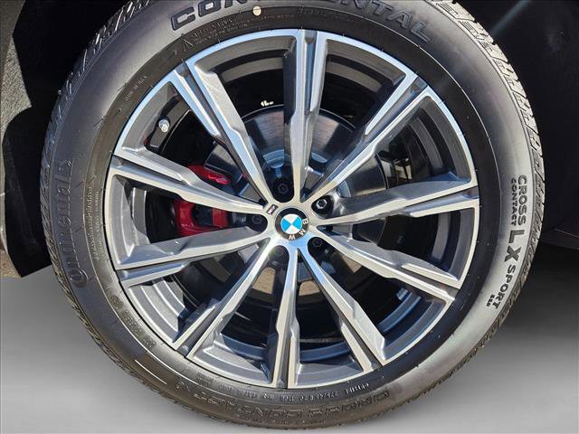 New 2026 BMW X5 xDrive40i w/ M Sport Package AWD/4WD image 10